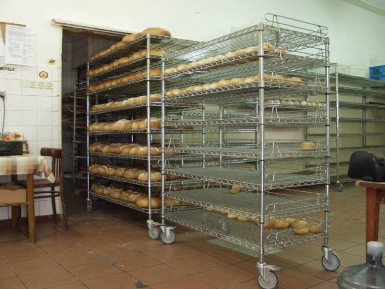 Wózek do chleba 152  1